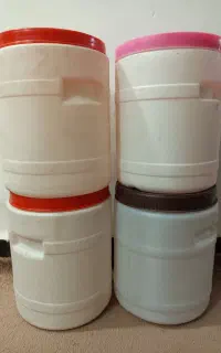 سطل پلاستیکی