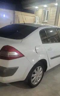 مگان ۲۰۰۰ مدل ۹۱