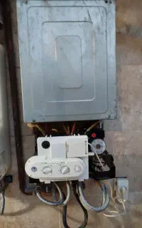 تعمیرات و نصب تخصصی پکیج .آبگرمکن. بخاری.نصب کولر