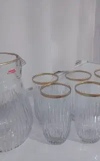 پارچ و لیوان نو وشیک