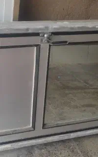 درب آلومینیومی