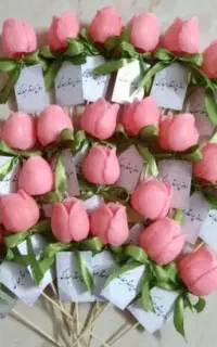 گیفت های زیبای شمع گل لاله
