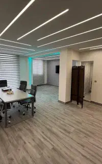 ۹۰ متری اداری چهارراه گلسار