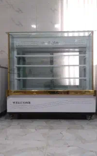 یخچال ویترینی