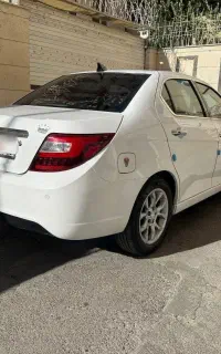 دنا پلاس ( توربو ) ۵ دنده ۱۴۰۰