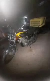 موتور ۱۵۰  استارتی  ولی کارت سوخت ندارد مدل ۱۳۹۵