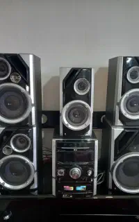 LG11000  ظبط ال جی سالم درجه یک پر قدرت