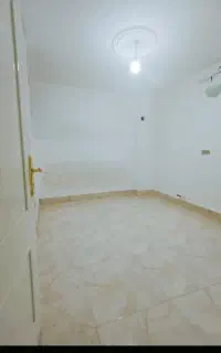 همخونه خانم میخوام