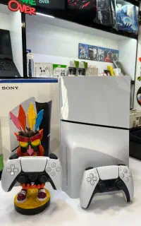 Ps5 slim دیسک خور2016  ۲دسته