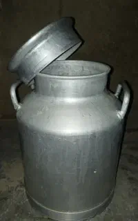 بیدون ظرف حمل شیر