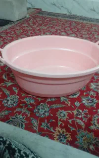 وان حمام . لگن بزرگ