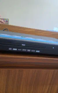 دستگاه CD/DVD
