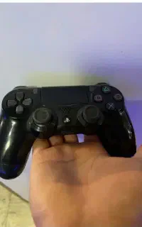 دسته بازی ps4 اورجینال (اصلی )