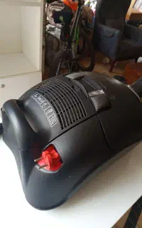 یک عدد جاروبرقی در حدنو نو مارک  هاردستون