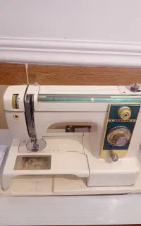 چرخ خیاطی وگلدوزی