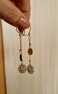 طلا گوشواره گردنبند