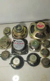 بلندگو بزرگ و کوچیک