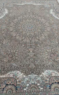یک تخته ۹ متری گردویی ترنج دار