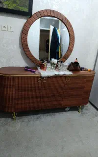 آیینه کنسول در