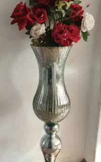 گل و گلدان