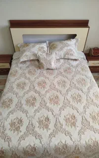 رو تختی