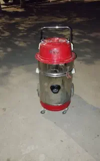 جاروبرقی صنعتی اب وخاک