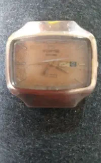 ساعت کم یاب سلطنتی
