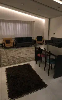 استخدام خانم جهت نظافت و اشپزی