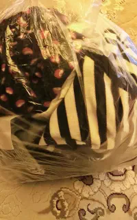 چنددست لباس دختر یکسالگی واگذارمیشود