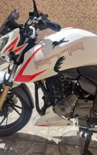 آپاچی 200 نیوفیس