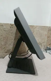 مانیتور برا دوربین و کامپیوتر با کابل برق و تصویر