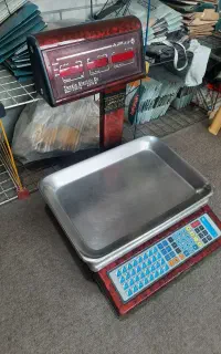 ترازو دیجیتال ۵۰ کیلویی