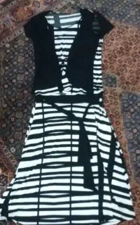 تعدادی لباس زنانه