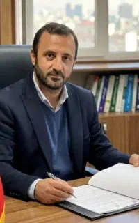 وکیل پایه یک دادگستری