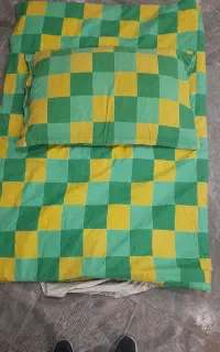 تشک و بالش