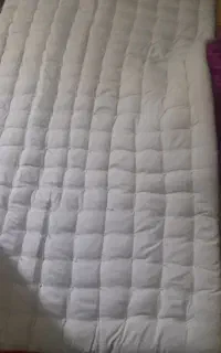 نالین