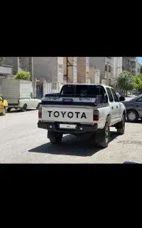 تویوتا تایگر 2001