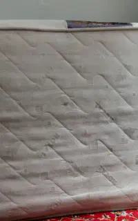 بخاطر فضای کم اتاق خواب