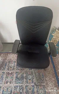 صندلی گردون اداری