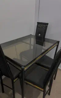 میز غذاخوری