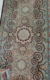 قالی راه روی است نو