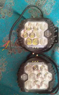پروژکتور افرودی کبری