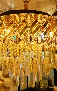 لوستر ملانی