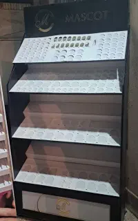وسایل مغازه لوازم ارایشی