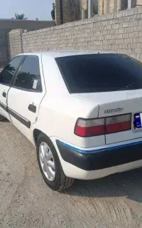 زانتیا2000 مدل 88 یک گلگیر جلو رنگ