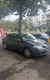 مگان ۲۰۰۰ اتومات