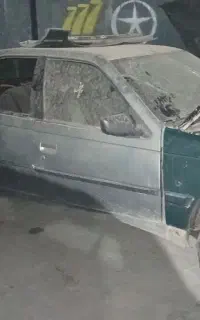 پژو2000 مدل76 من به اسم اسقاطی میدم