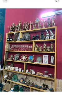 مجسمه و جا عودی