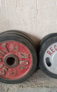 وزنه بدنسازی و دمبل