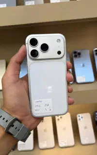iPhone 17 pro با کد